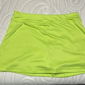 Grand slam size medium neon skirt